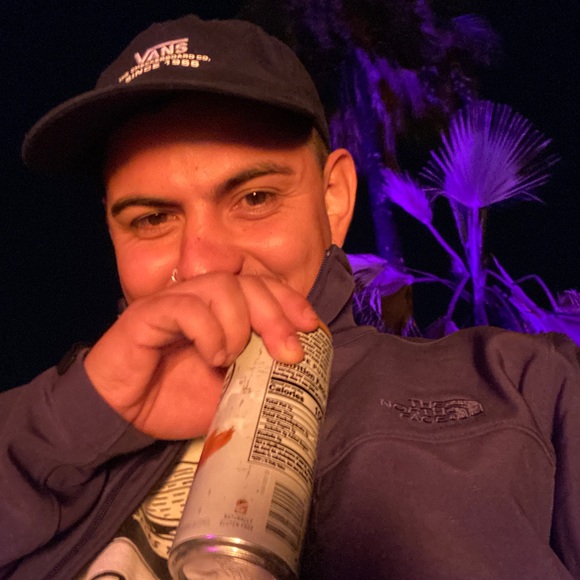 Meet your Posher, Jose - Picture 1 of 1